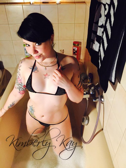 Ich warte jetzt auf dich ;-) http://t.co/zgJO15gV3P<a href="/tag/tattoos"class="tags"><span>#tattoos</span></a><a href="/tag/pics"class="tags"><span>#pics</span></a><a href="/tag/webcam"class="tags"><span>#webcam</span></a><a href="/tag/camgirl"class="tags"><span>#camgirl</span></a><a href="/tag/gutenmorgen"class="tags"><span>#gutenmorgen</span></a><a href="/tag/erotik"class="tags"><span>#erotik</span></a>