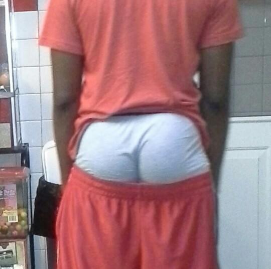 Campbellsexy21's tweet photo. #bigbootybottom #teamversbottom http://t.co/6Bfp5r5V18