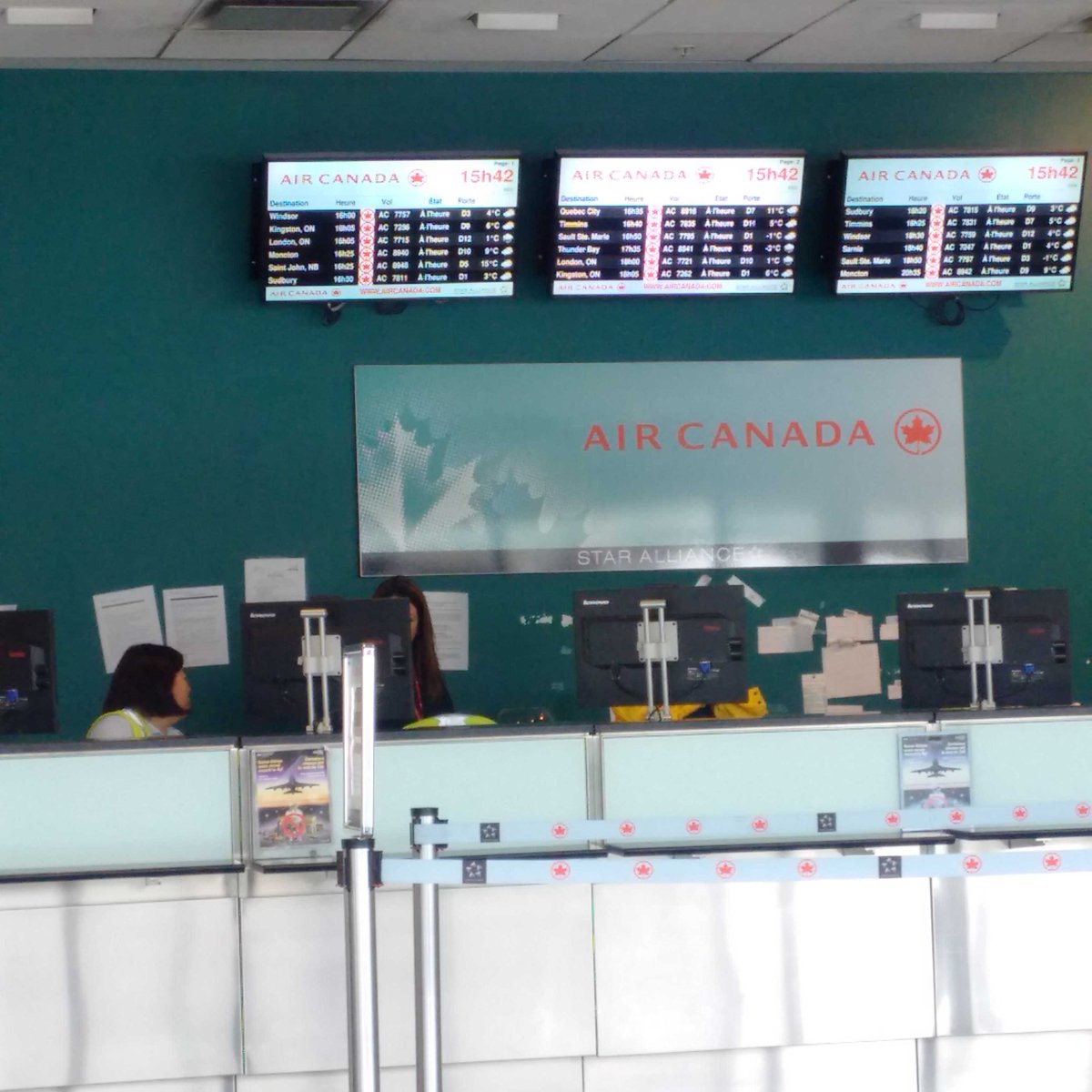 shawnmcewen's tweet image. What if  airlines provided real-time updates, shared information as it happens? #databottleneck  #bigdata