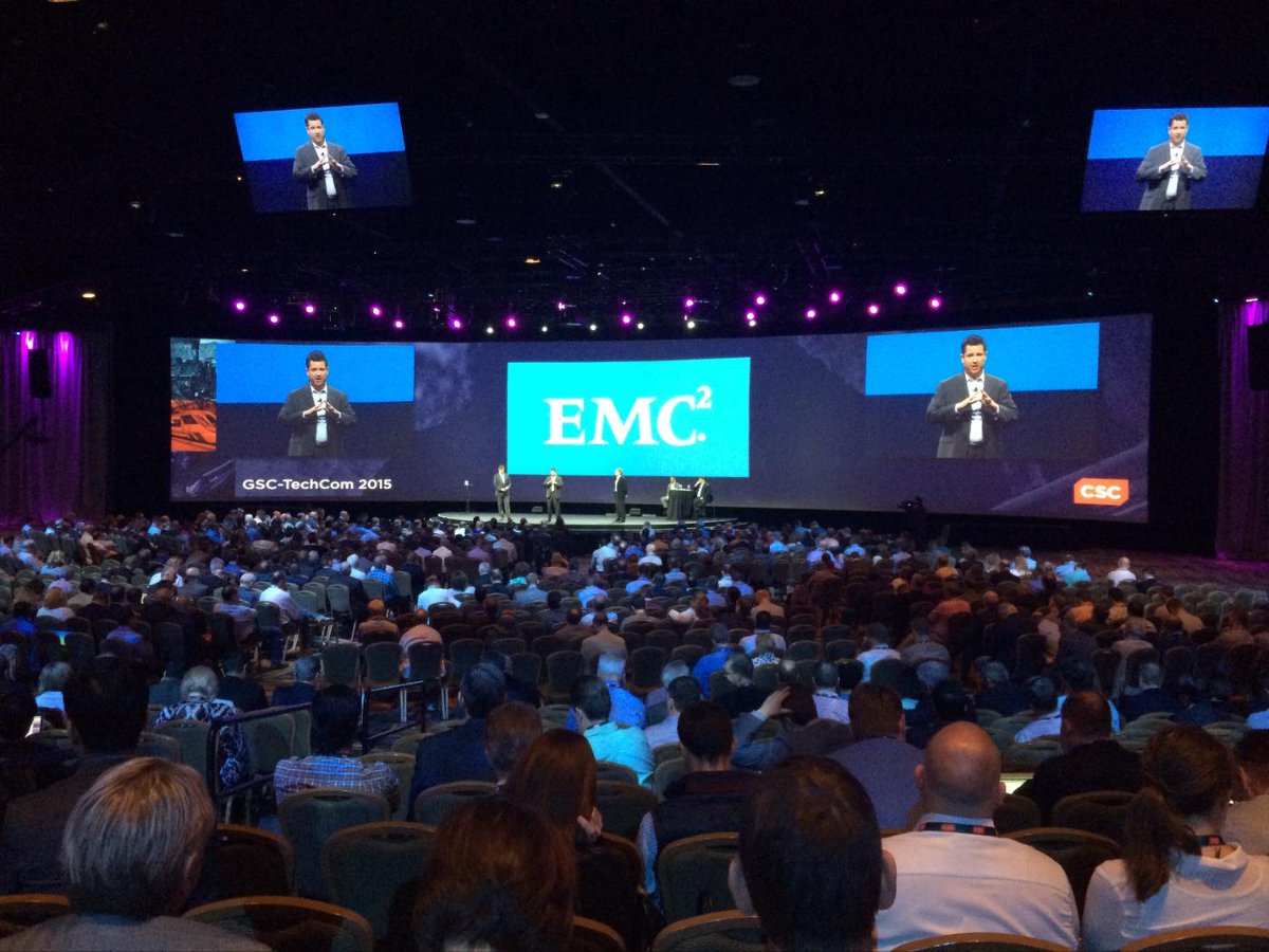 BetsyYoungdahl's tweet image. EMC&apos;s @mperron1 on the main stage at CSC&apos;s GSC-TechCom! #csctransform  @EMCpartners @lmangas
