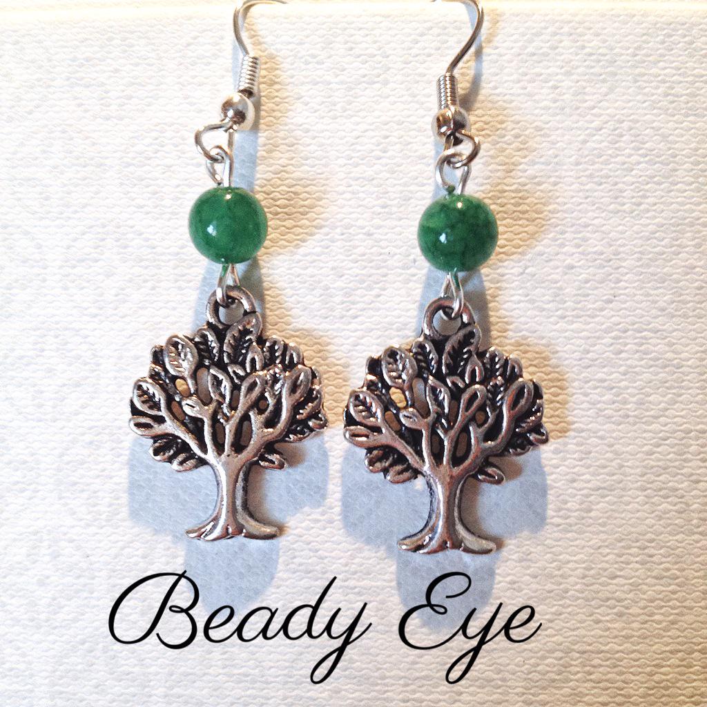 BeadyeyeInfo's tweet photo. Happy Earth day darlings #HumpDay #EarthDay2015 #treeoflife #hugatree http://t.co/u1RzC4kStW