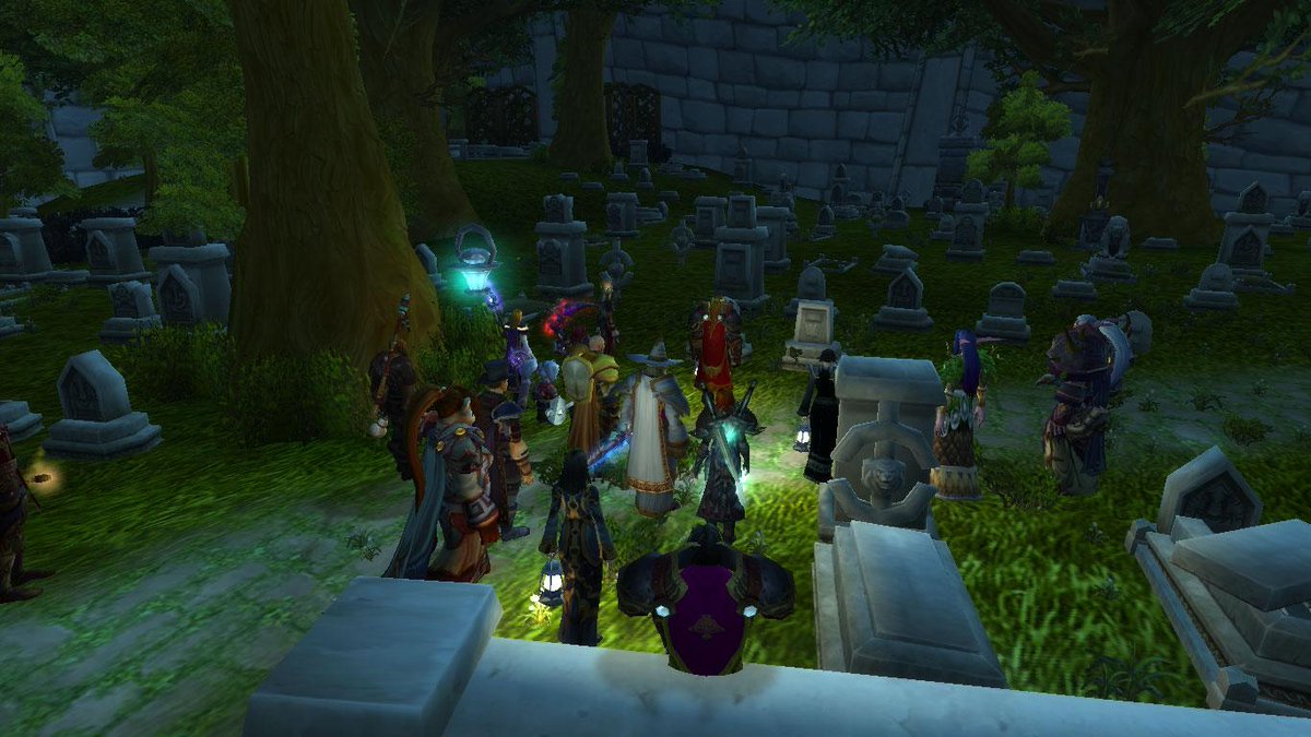 AlexVLutgardis's tweet image. Les membres de l'Alliance se receuillent une dernière fois devant les tombes. #Warcraft #RolePlayEvent