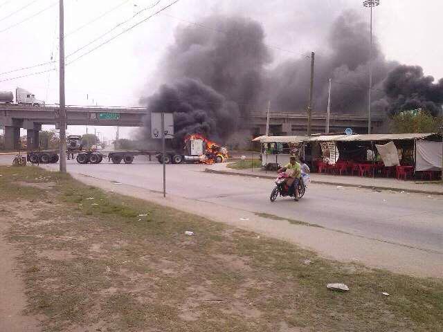 televertv's tweet photo. RT @NoticiasTelever: Panico en Altamira y #Reynosa tras captura #ElChive, líder cártel del Golfo sur de #Tamaulipas http://t.co/rT15ej234M