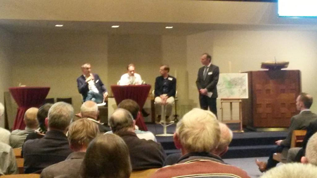 Informatieavond olie - en gaswinning. College heeft onrust bij inwoners niet kunnen wegnemen.