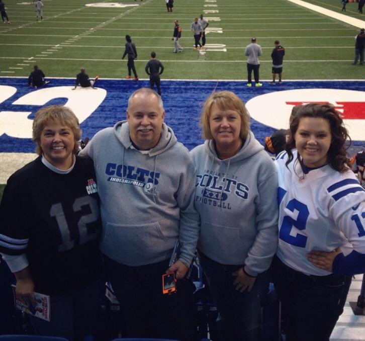 Stephanie_Swank's tweet photo. @PatMcAfeeShow #ISupportChuckstrong Been a Colts fan since day 1! There's nothin better then being in LOUD Lucas Oil! http://t.co/7cW1KT2OtE