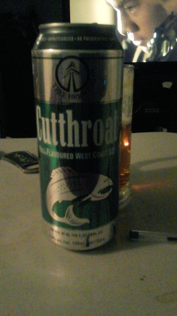 musichead_mark's tweet image. Probably my favourite beer on the market right now. @TreeBrewing #Cutthroat. #Craftbeer # Kelowna #BC