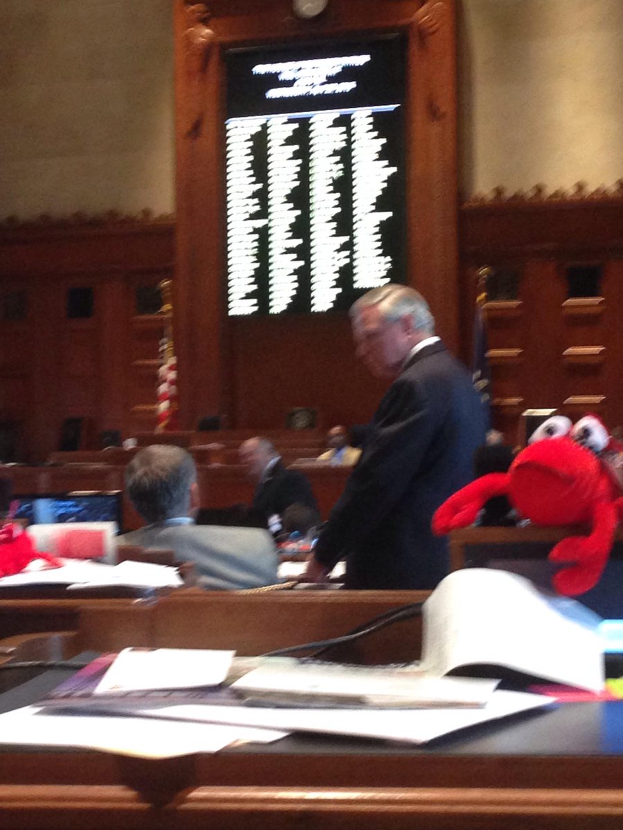abster_eman's tweet photo. Here with the crawfish.  #MSActivist #stateactionLA http://t.co/X6ruz45bij