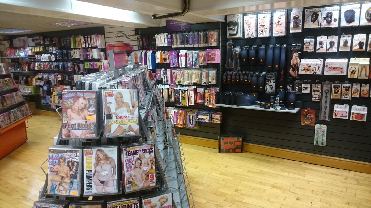 condom_power's tweet photo. Huge range of fetish wear now in stock Mention Twitter for your 20% Discount http://t.co/nWwWJkVxiC