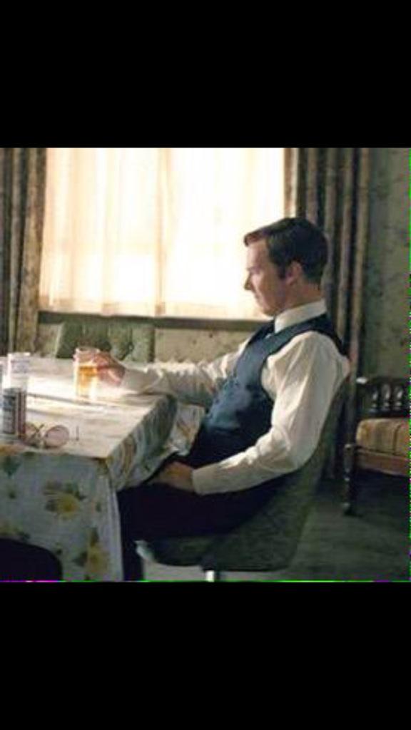 SunshineVibes23's tweet photo. #BenedictCumberbatch in Black Mass coming September 18th☺️ http://t.co/s70371Ukf9