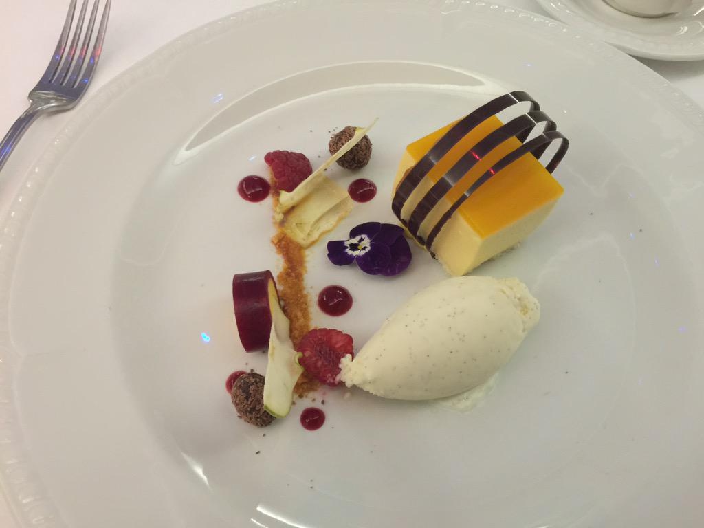 and this was the work of art #EntenteCordiale