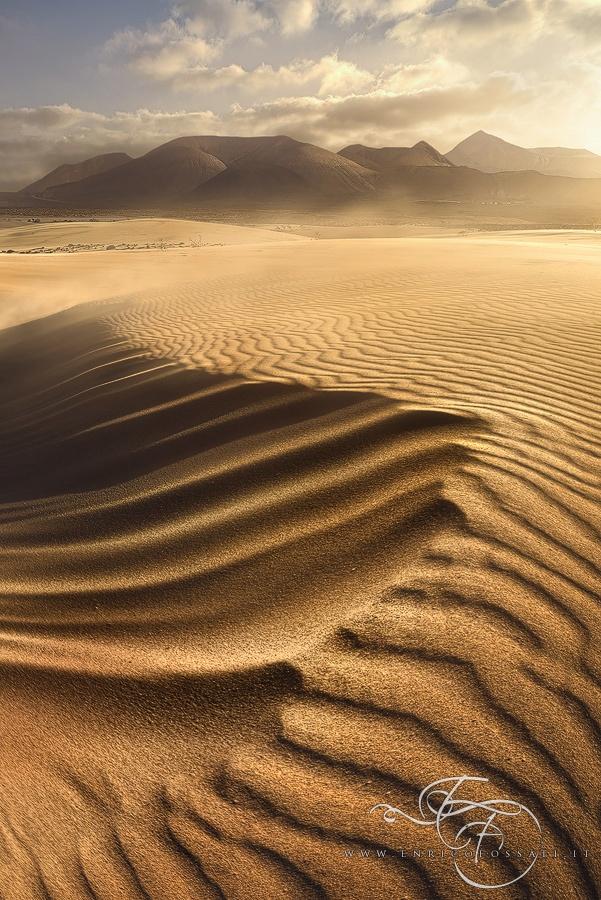 500px's tweet photo. Shapes in the Wind by Enrico Fossati: http://t.co/qIv4l0X9Vv #EarthDay http://t.co/g0RwKaADxD