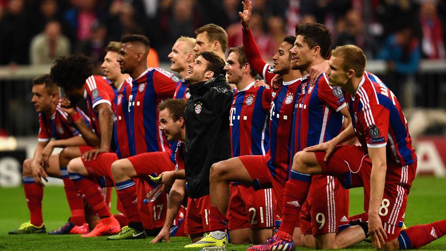 Bundesliga_DE's tweet photo. Mia san Mannschaft: Der @FCBayern beeindruckt als Kollektiv und ist bereit für das Triple. http://t.co/zStb2QOq4w http://t.co/uLOBQa3aZS