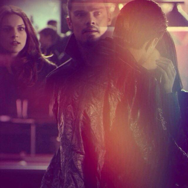 MiaCastaldi's tweet photo. #BATBmorePromo
#BATB♥️
Credit ~ @FanOfBatB http://t.co/8eOGY6MfSc