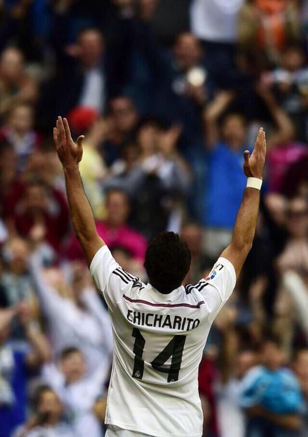 OtroMerengue's tweet photo. Ejemplo de lucha, pasión, entrega y profesionalismo. muy grande Chicharito.

¡HALA MADRID! http://t.co/xgYU9VW8S4