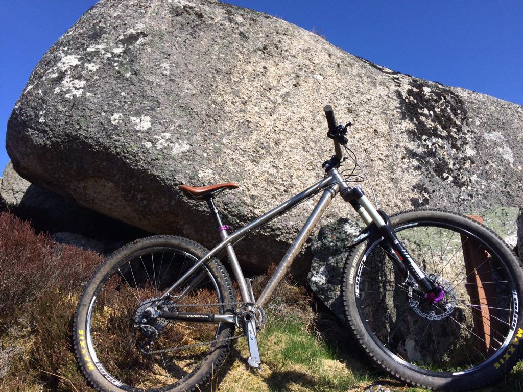 Invergordy's tweet photo. @StantonBikes SwitchbackTi in the Scottish mountains, simply an amazing bike #ridiculouslyfast http://t.co/V54xsahcG5