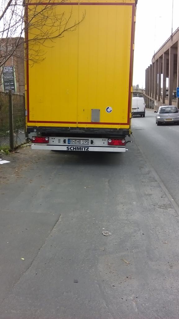 Tin pot J tweet media