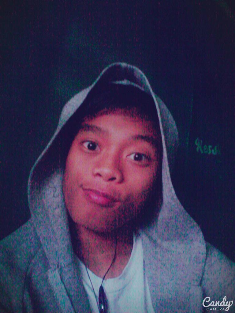 NeriRobo's tweet photo. Good morning tweeter world
#jacketmode
#soundtrip
#tcp.*^▁^*.x..... http://t.co/iSIVOjnnnI