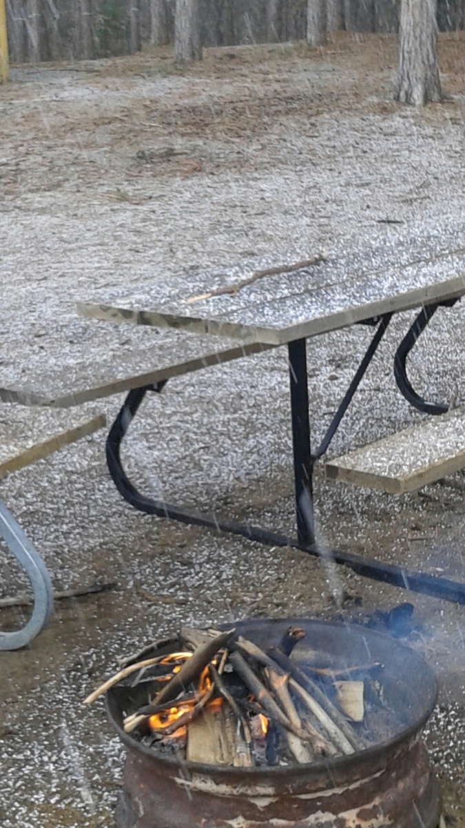 MrKMullin's tweet photo. Loving Earth Day and building shelters in the hail at the Tiffin Centre! #SCDSB_Schools #pssenvironmentalconnections http://t.co/54qyejBenY