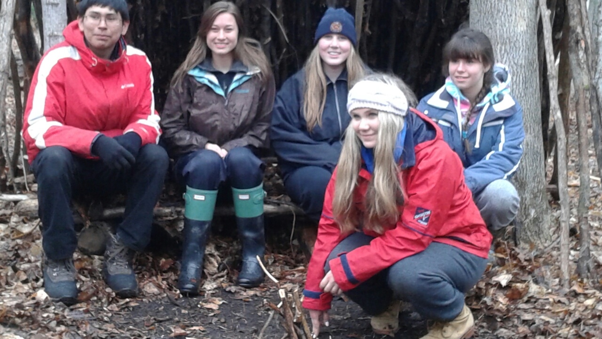 MrKMullin's tweet photo. Loving Earth Day and building shelters in the hail at the Tiffin Centre! #SCDSB_Schools #pssenvironmentalconnections http://t.co/54qyejBenY