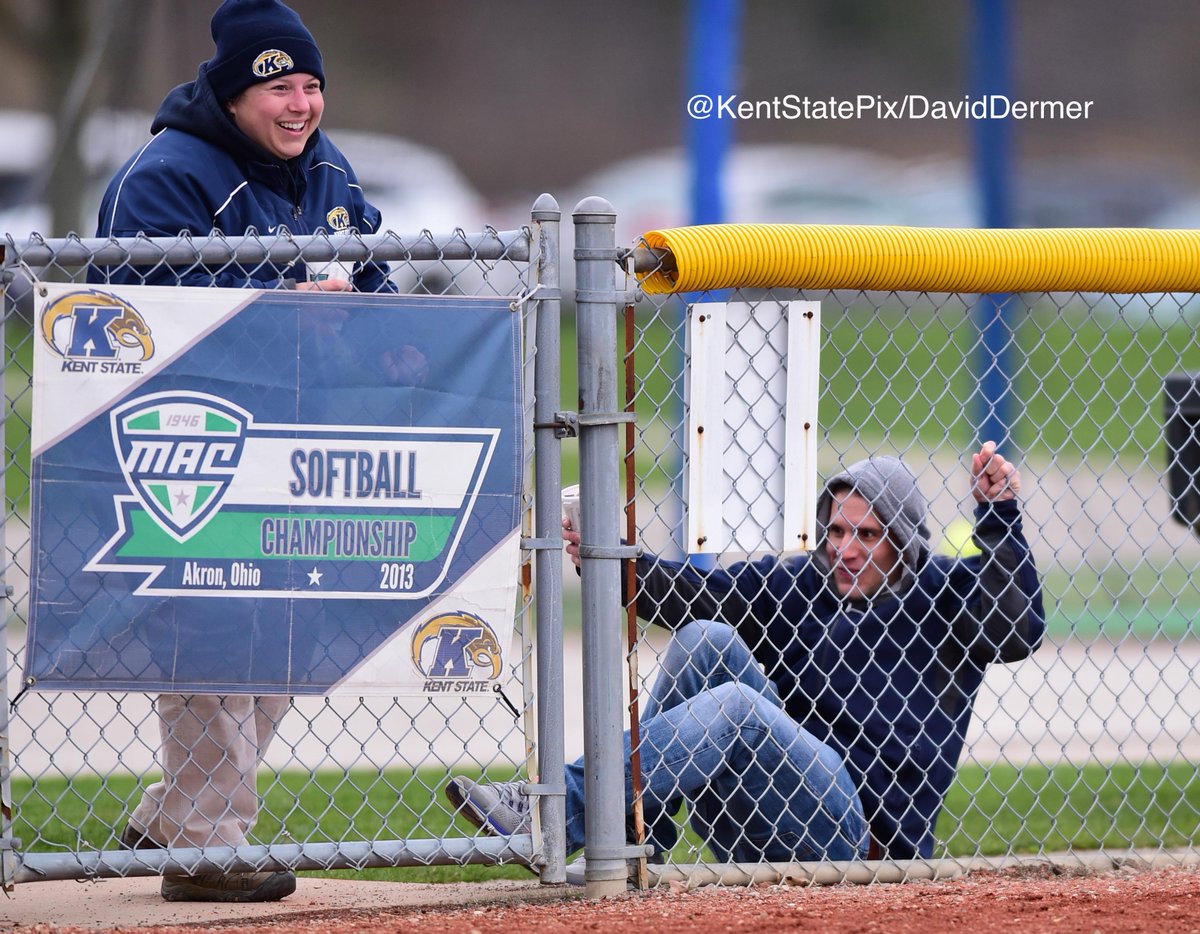 DavidDermerPix's tweet photo. A member of the @KSUFieldHouse hit the deck in a hurry to avoid being hit by a foul ball this afternoon. http://t.co/y5TNYHpQTK