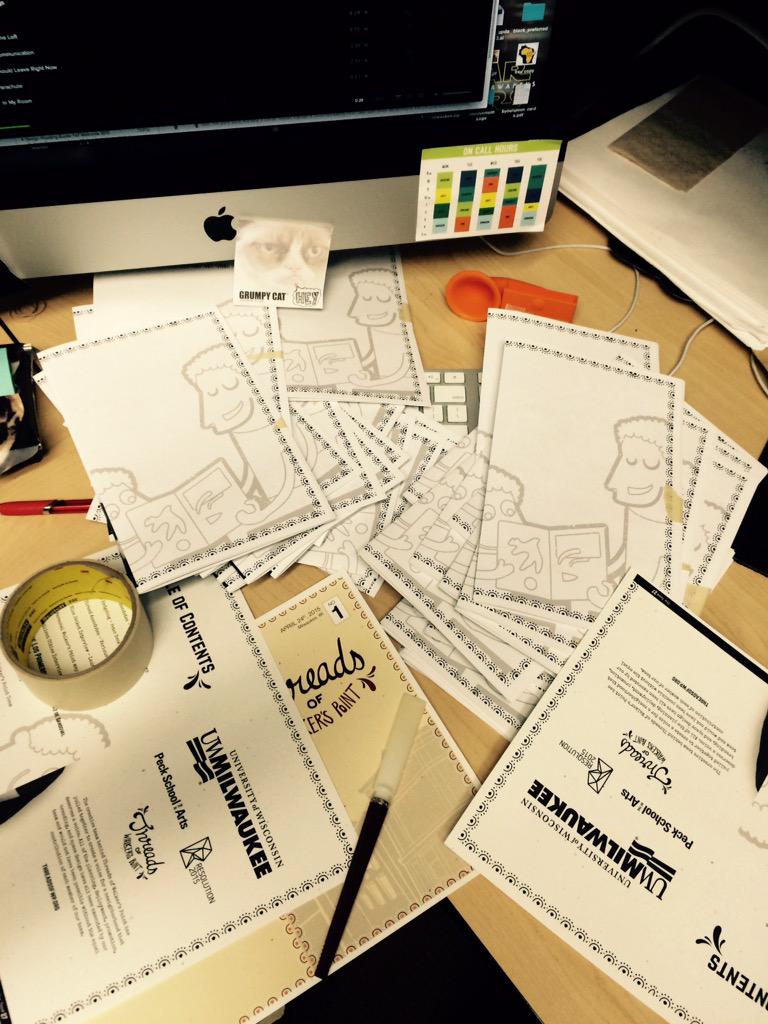 ThreadsOfWP's tweet image. We are in full swing of zine production gearing up for this Friday! Live artist studio! 7pm! #WeavingWalkersPoint