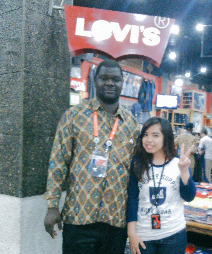 Gmn pa <a href="/ridwankamil/">Ridwan Kamil</a> udah asia afrika bgt ga pa??  He said he was from Zimbabwe..😊