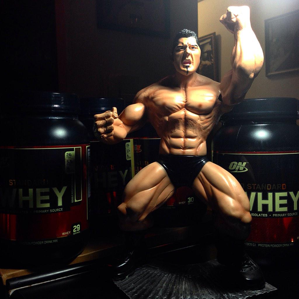 MUSCULOSYA's tweet photo. Gold standar whey isolate optimum nutrition 2 lbs 780$ @MUSCULOSYA http://t.co/GJrcnePEoT