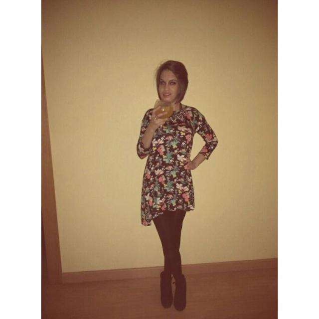 lau_a26's tweet photo. 💄👑🙈👌 http://t.co/3KrQOgfTrG