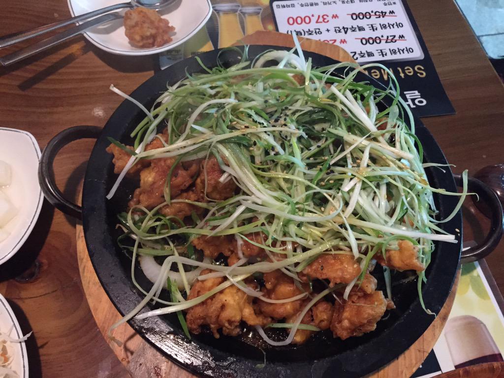 LoveShoe1124's tweet photo. 食べるたべる！in KOREA http://t.co/tIG0mGy0G7
