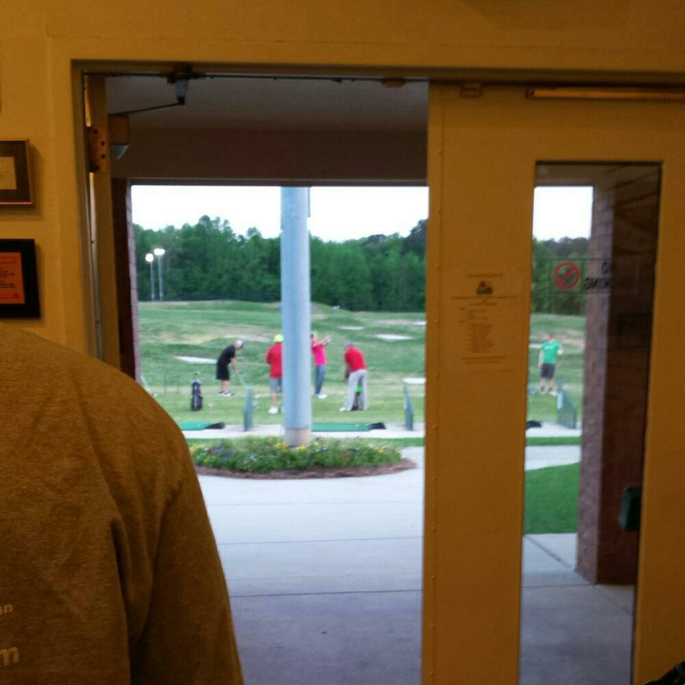 gabe_hackney's tweet photo. .#KnightsPlayGolf @getStealz http://t.co/paE2YmKJkI