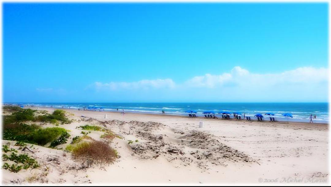 cacanava1's tweet photo. South Padre Island #EarthDay #NoPlaceLikeHome http://t.co/9xONupb61E