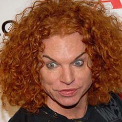 Judasbleek_TFS's tweet photo. I knew you were moonlighting as Carrot Top @HailTheQueenLT @LoCWrestling http://t.co/x6kIA2HuyN