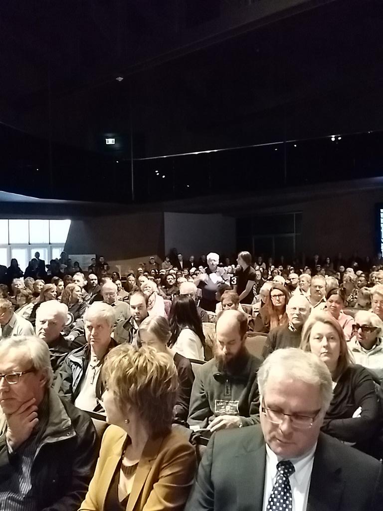 MyAssiniboine's tweet photo. Big crowd tonight at our Annual Meeting #better2gether http://t.co/DGifSdsnnb