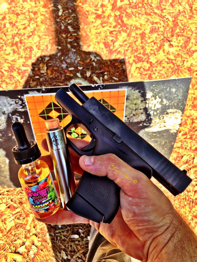 vaporminded's tweet photo. Just as good shooting as it looks. #Glock43 #G43 #PetriRDA #realSMPLmod #SweetTooth SpecialEdition90VG #VapeOn #Vape http://t.co/MWHzRElcIs
