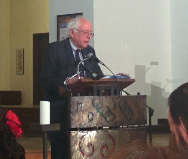 RobertHines57's tweet photo. #berniesanders speaks at home of #hacdc St. Stephens Church about crazy majority budget proposals...nuts. http://t.co/o8HE4hsH6h