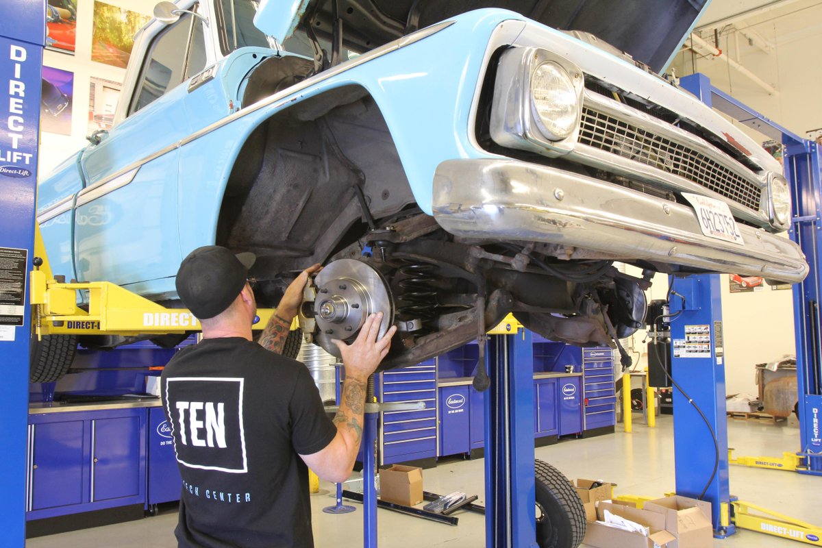 ClassicTruckMag's tweet photo. Got a First-Gen C10 you wanna drop and make stop?
We show you how in the June issue.
#PerformanceOnline
#POL http://t.co/LZtrMi488u