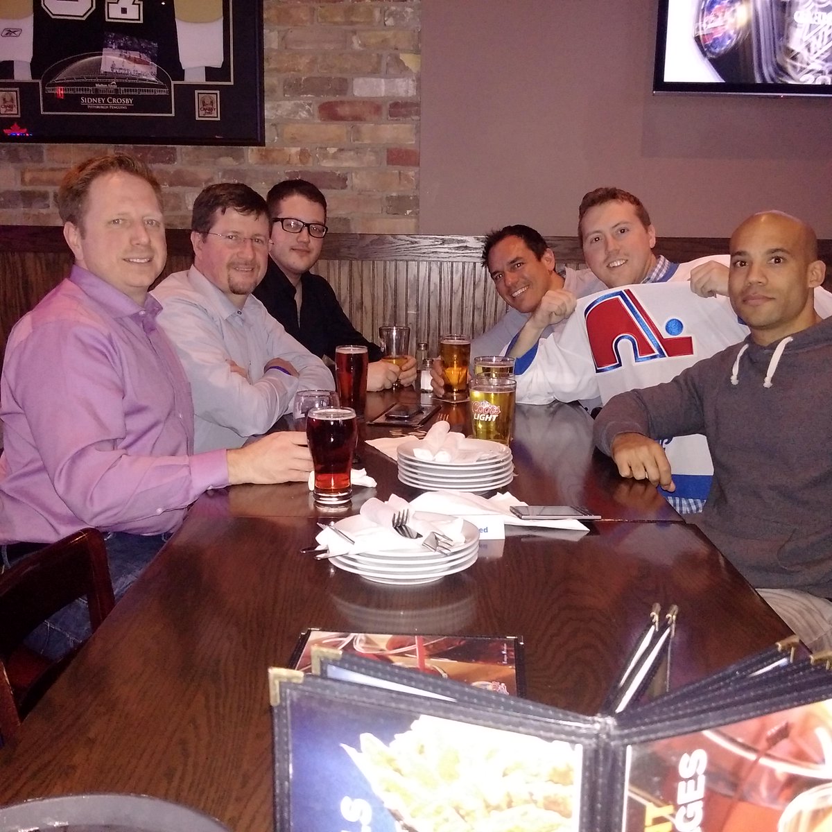 jasonpmcmahon's tweet photo. Great night with the our #fieldleaders at #LAAPR15 after another solid day @F55FCareers http://t.co/pukxVV4Rcm