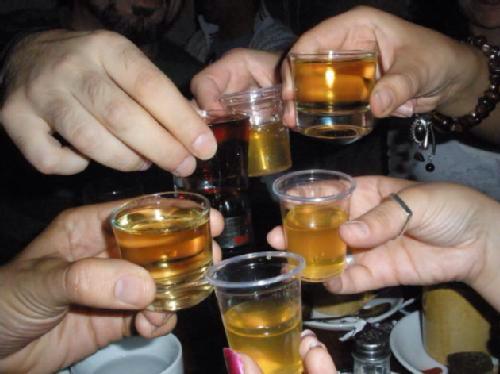 AlbertoGS46's tweet photo. #brindiscuervo #compartocuervo http://t.co/j5noxjLN4w