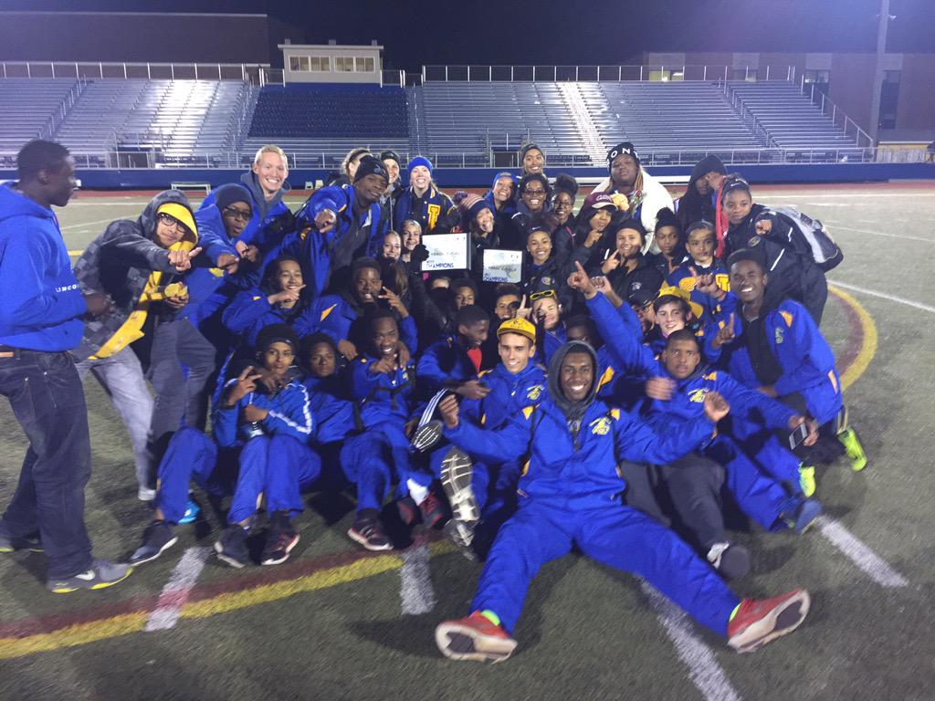 Jsan0900's tweet photo. Gahanna Boys &amp; Girls Team Champs!  Great night! @gjpssupt2012 @bobby__dodd @GLHS_TF @RogerWhittakerr http://t.co/hfZrH35yP3