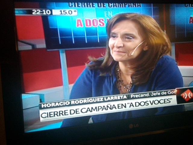 alesapoznik's tweet photo. @gabimichetti @herlombardi #HayFormula en a @adosvoces_tn #GabrielaEnLaCiudad #MM2015 http://t.co/w1aAxOLt3M