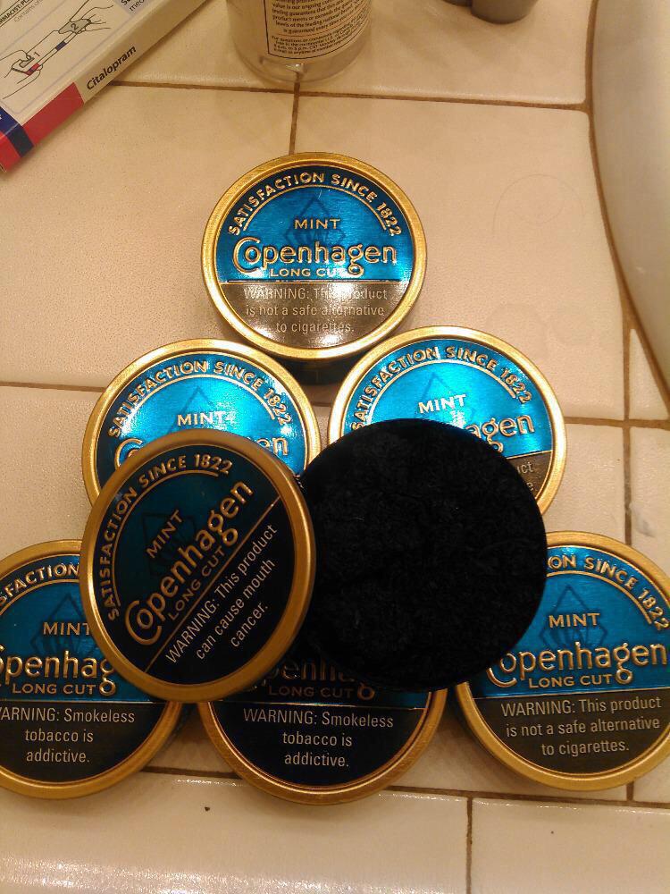 PBWMtweets's tweet photo. GIVE AWAY!!! 

Prize: 7 cans of Cope Mint!

Rules: 

1. Must RT this post
2. Must follow @PBWMtweets 
3. Winner DM'd http://t.co/Qco8sQODkx