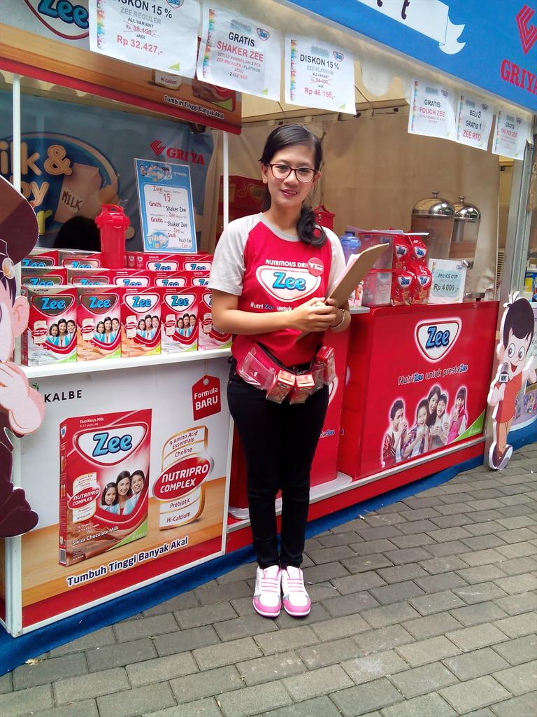 CiskaRr's tweet photo. @YogyaCiwalk_ http://t.co/0Z4Sdozpqj