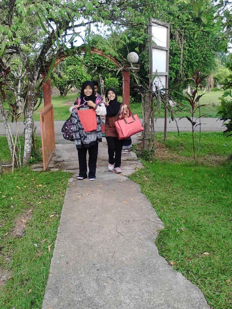najwaroslan3's tweet photo. Now At Kem Seri Juluk http://t.co/HQjToZsxih