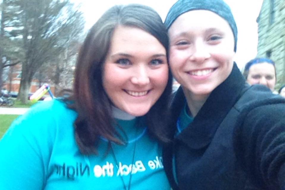melissa_bazany's tweet photo. Dutchball took back the night โ๏ธ #TBTN #hopesb #team41 http://t.co/AbuXDAGyTV