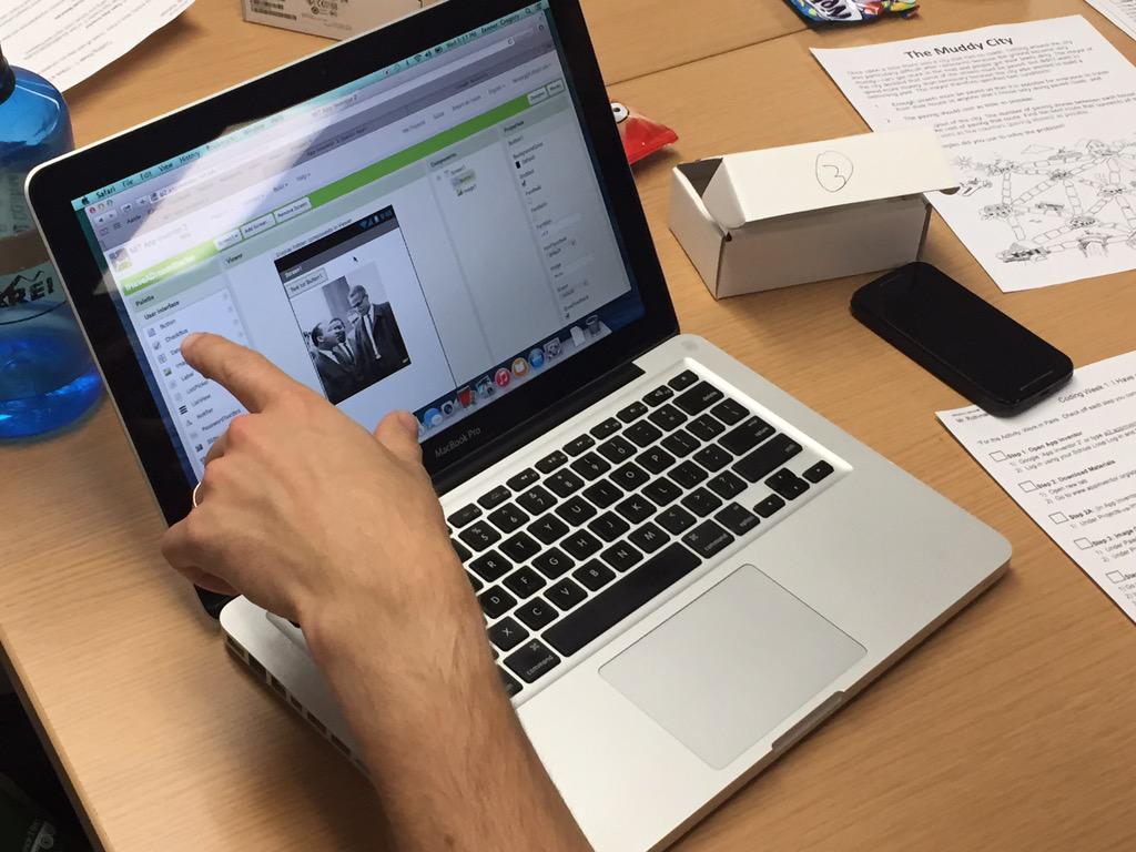 BTwarek's tweet photo. Mr. Rothman helps #STEAM teachers learn to teach AppInventor to create real Android apps. @sfusdedtech @SFUSD_iSTEM http://t.co/9Qdv3OSvXq