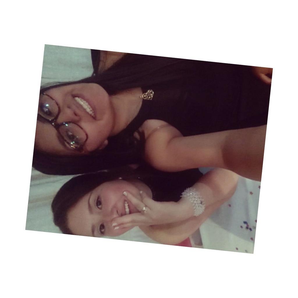 Quiero a muy pocas personas en tan pico tiempo como tu 💞💞💞👌💁