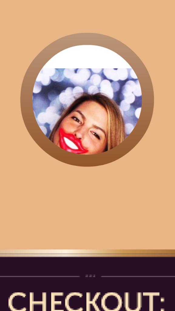 SnapUnwrap's tweet image. What would you name it? @Dmalik427 #housekeeping #fluffpillow