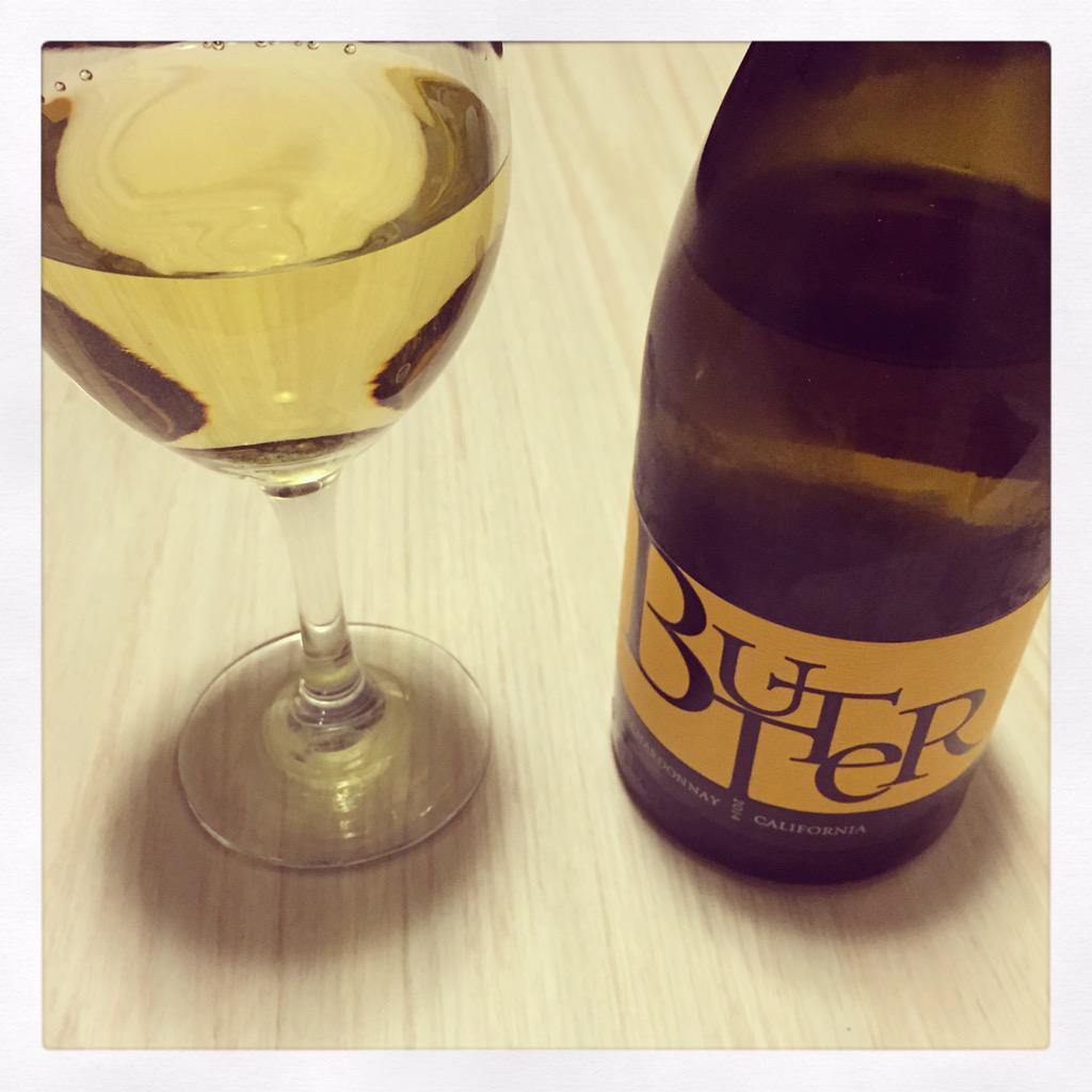 kelly23jayne's tweet photo. I've been waiting months for this moment!! #butterwine Thanks @WineStyles_IRL Cheers! http://t.co/9hcEbXZqAX