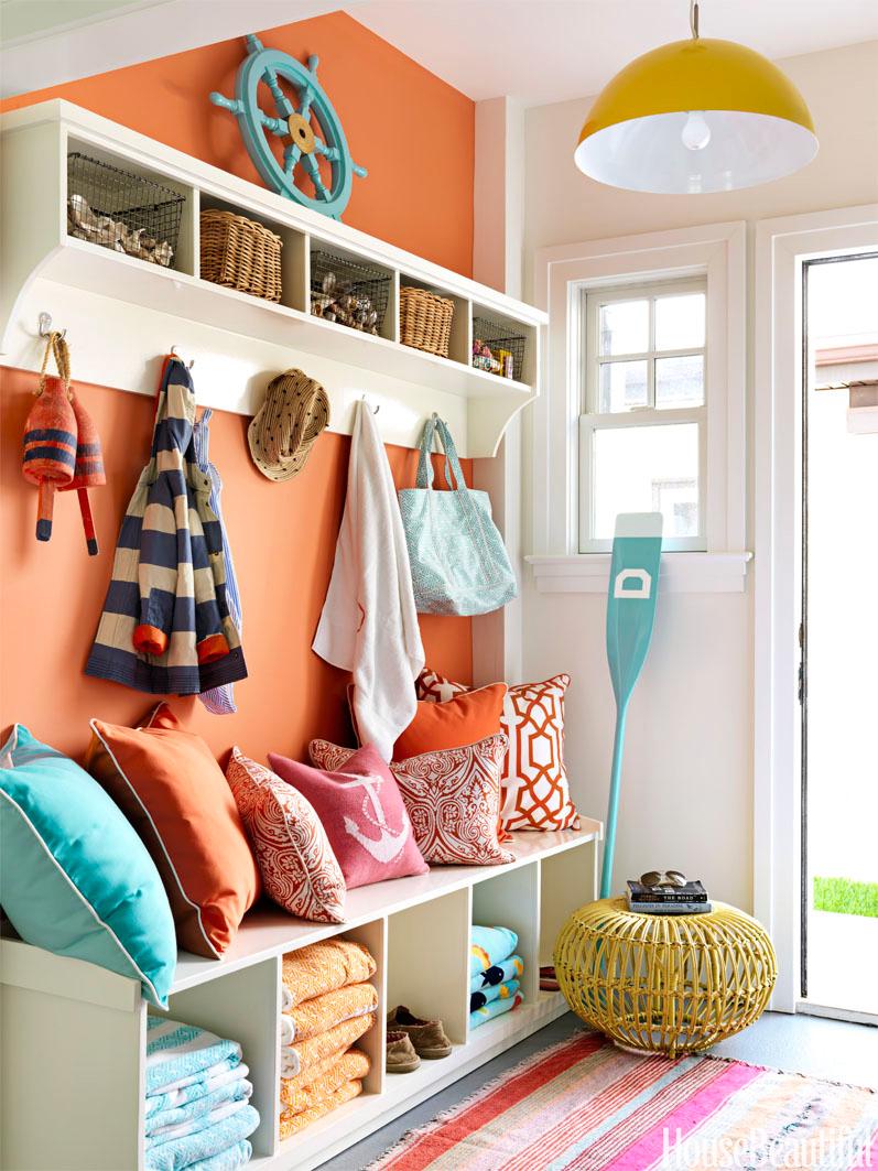 HouseBeautiful's tweet photo. Give Your Mudroom a Facelift http://t.co/lALYR4qFdu http://t.co/NxiZ3pmEL3