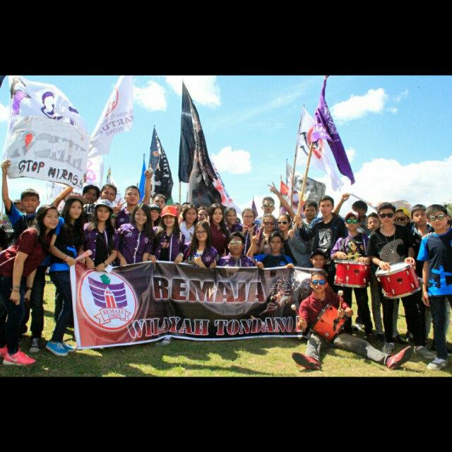 TeensRMR's tweet photo. Selebrasi paskah http://t.co/VsXltQd8nV